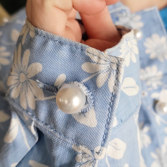 Juicy Couture Black Label Denim Jacket With Pearls - Picture 8 of 12